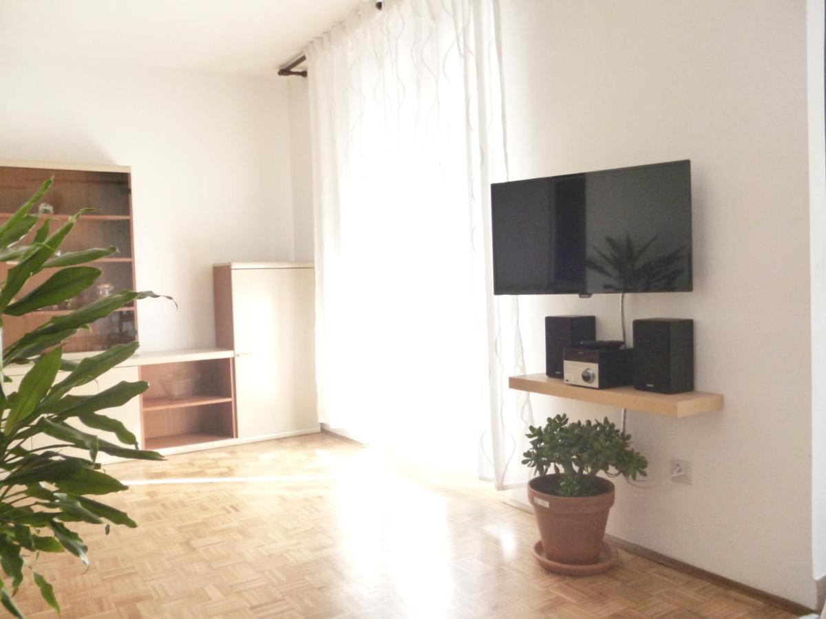 Apartment Irene Pula Exterior foto